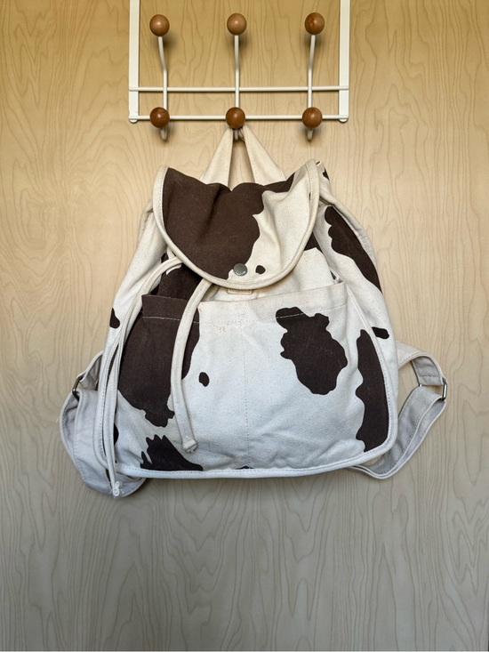 Baggu Cowprint backpack